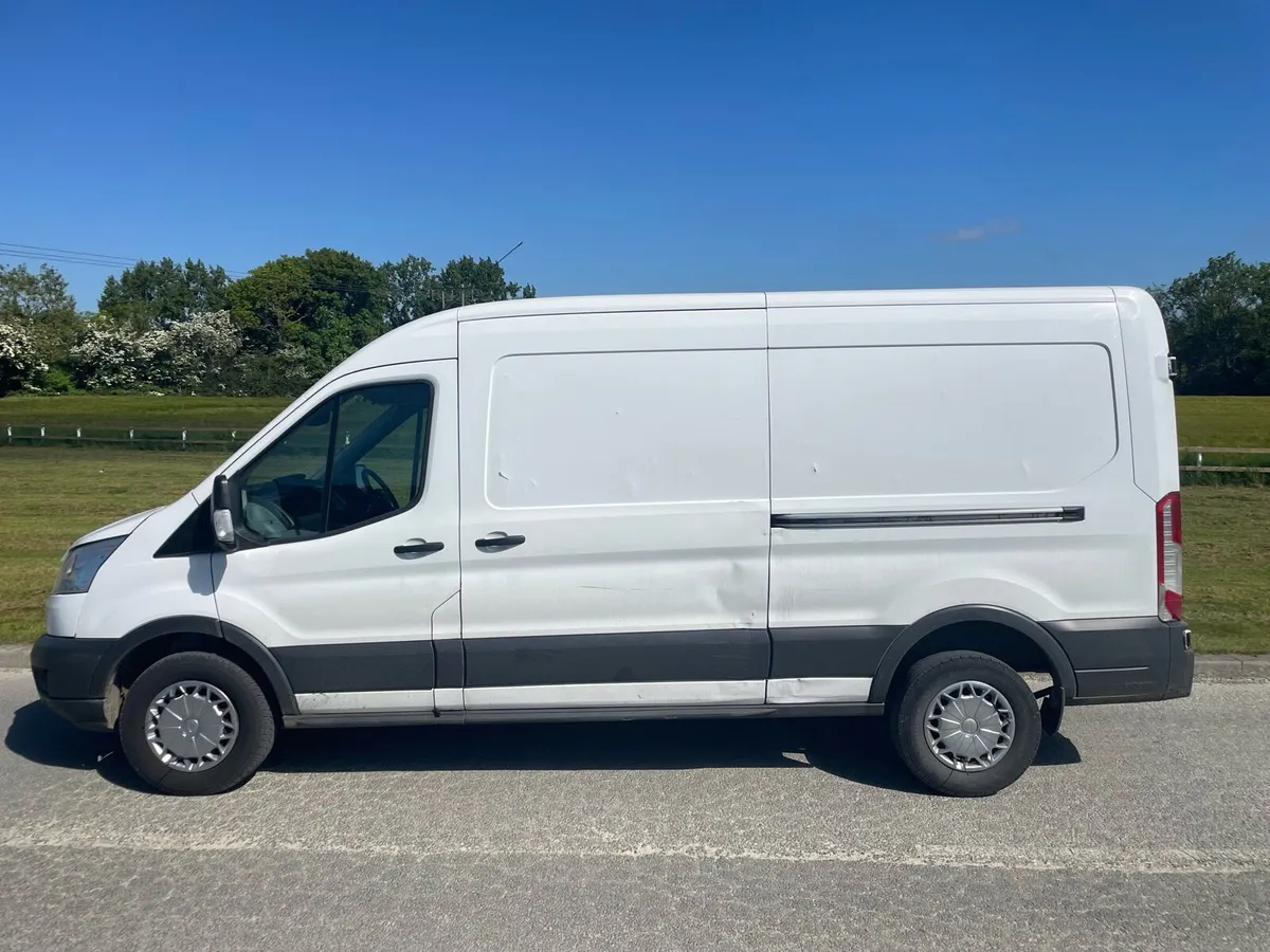 Ford Transit 2019 Trend TAX/DOE 07/25 - Image 3