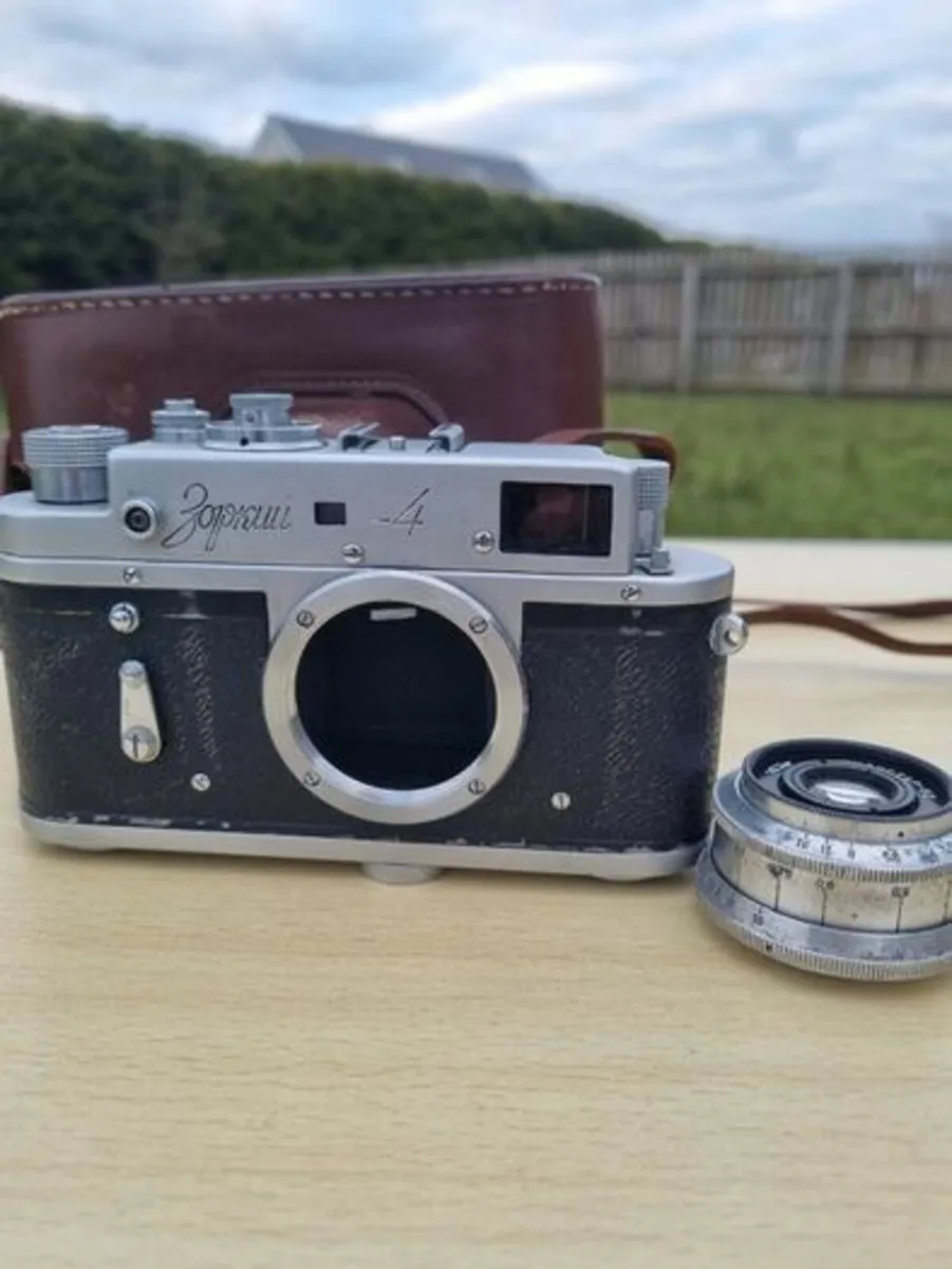 Vintage Soviet camera Zorki 4 - Image 4