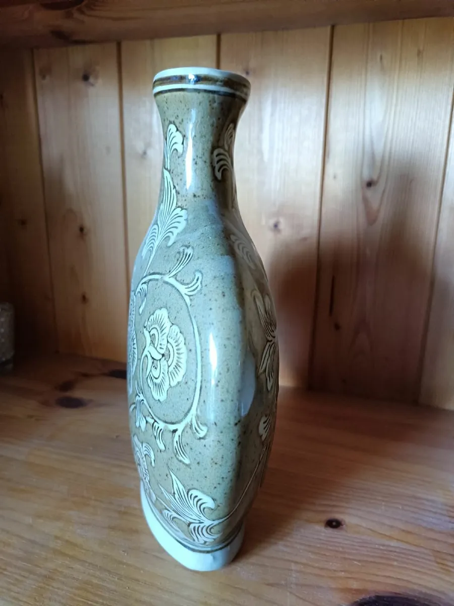 Narrow, ceramic desigher vase. - Image 2