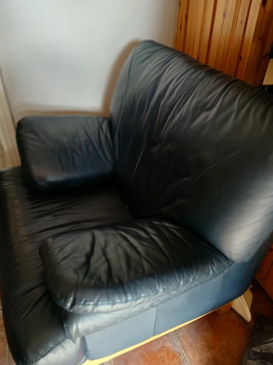 Sofa chairs - Image 1