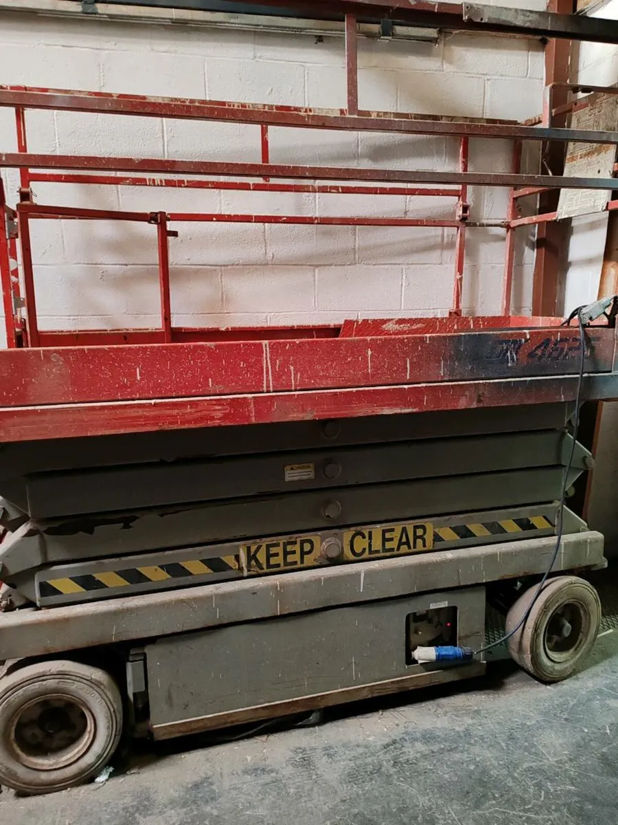 Skyjack SJ III 4626 scissor lift - Image 2