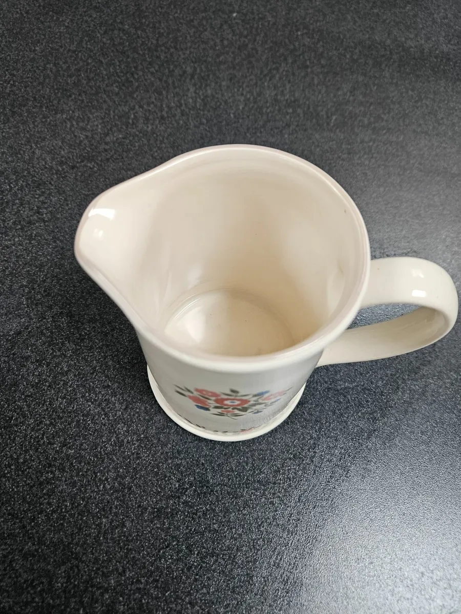 Jug - Image 4