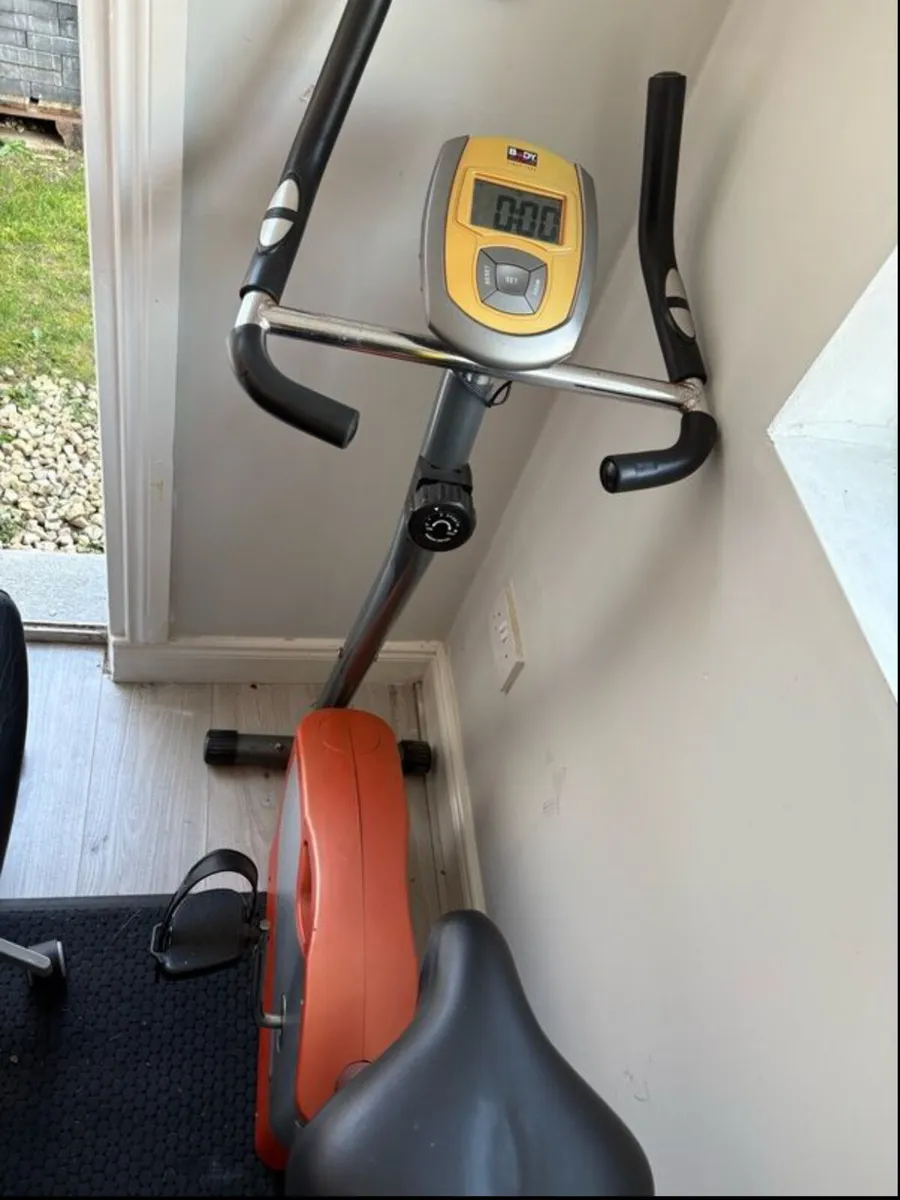 Exercise bike - Image 1