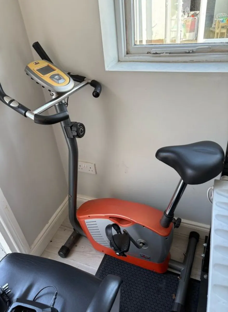 Exercise bike - Image 2