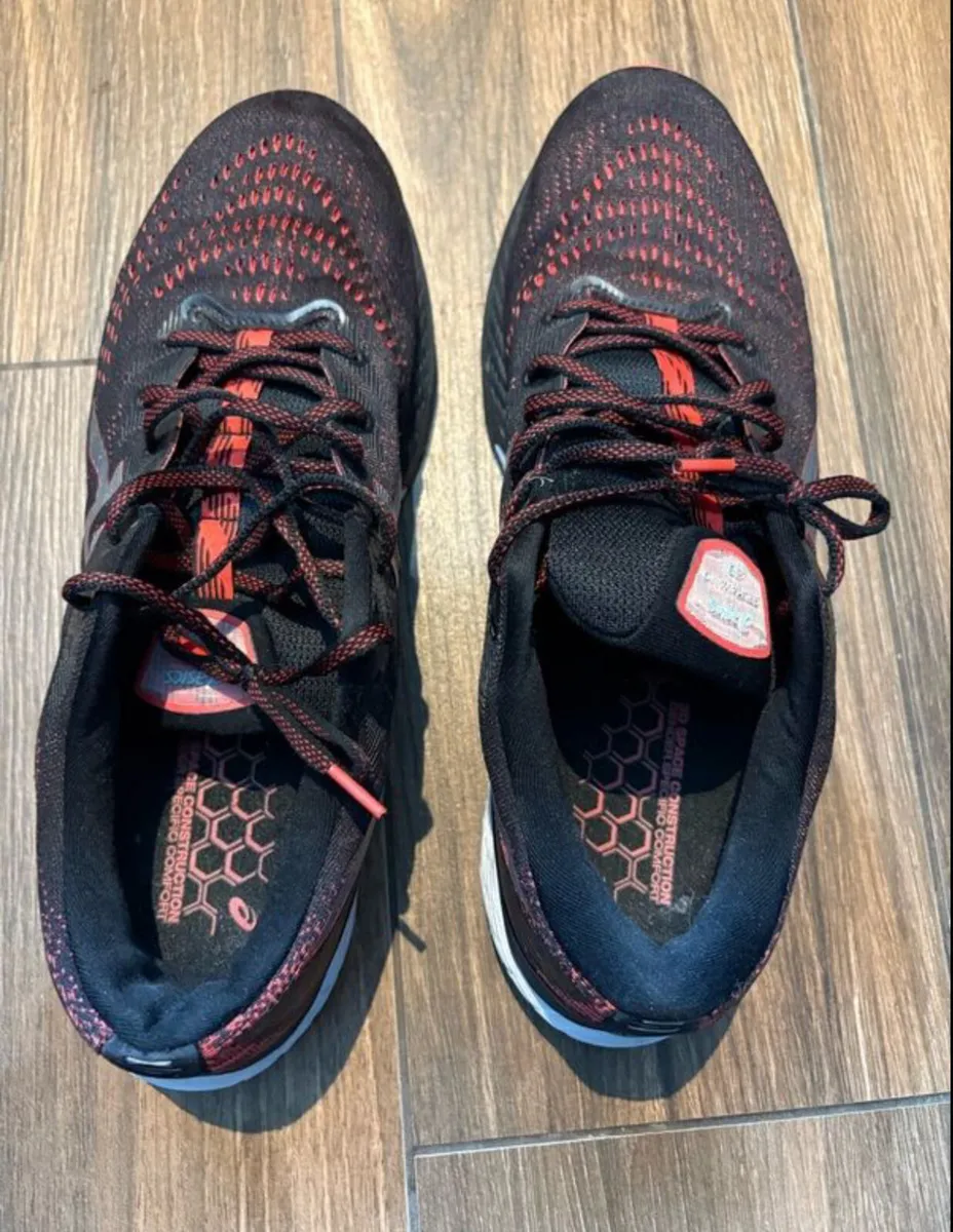 Men’s asics gel kayano 28 - Image 1