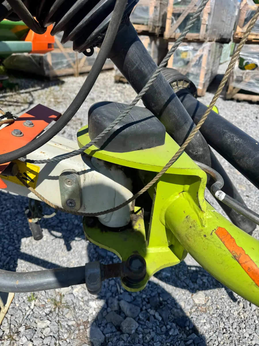 Claas 2700 Rake - Image 2