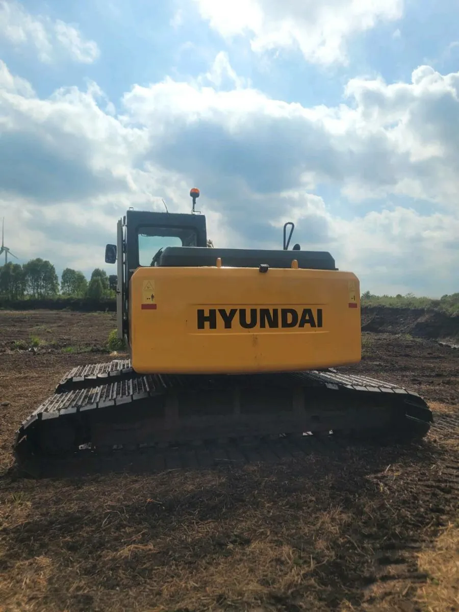 Hyundai 140 - Image 1