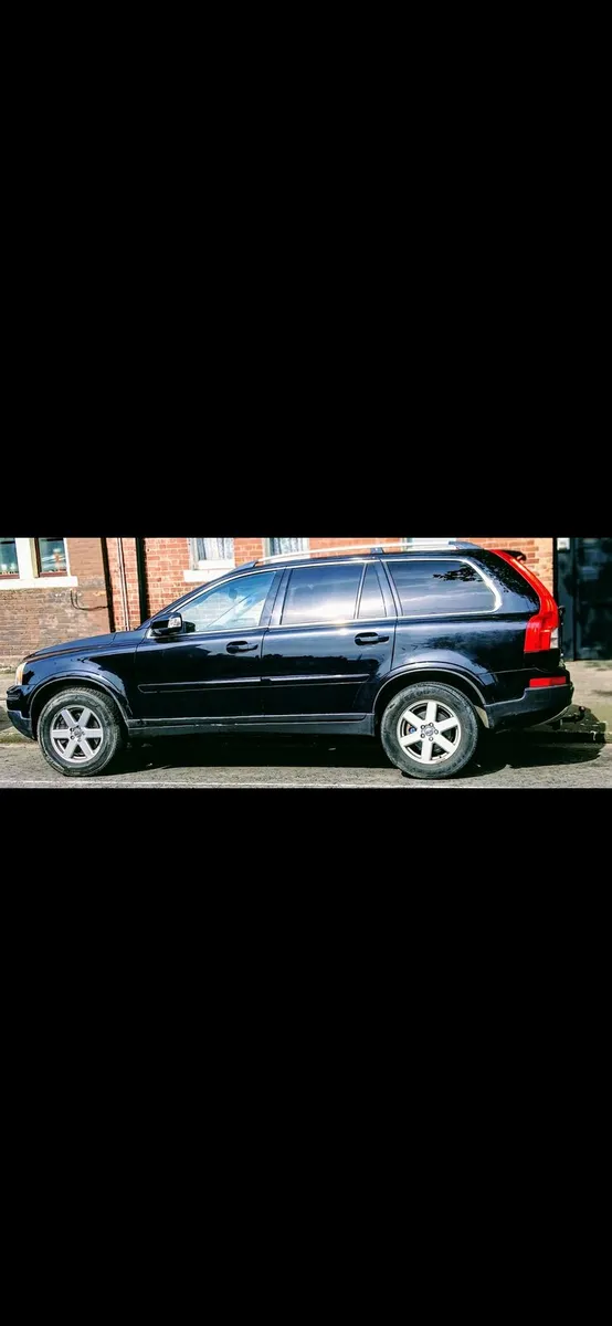 Volvo XC90 Automatic 7 Seater - Image 1