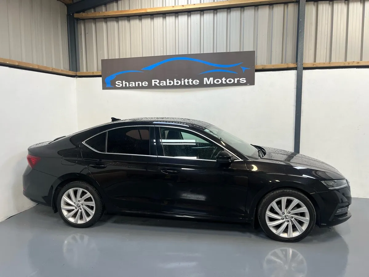 211 SKODA OCTAVIA 2.0tdi STYLE - Image 3