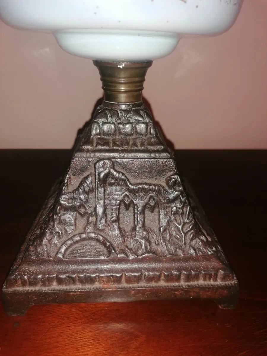 Antique Oil Lamp - Image 4