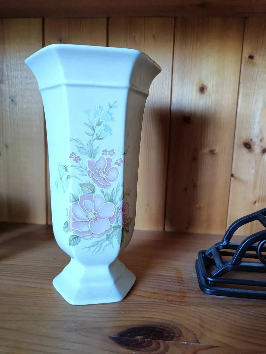 Royal Norfolk porcelain vase