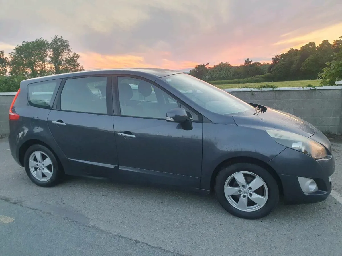 Renault Grand Scenic 7 seater.  New NCT - Image 4