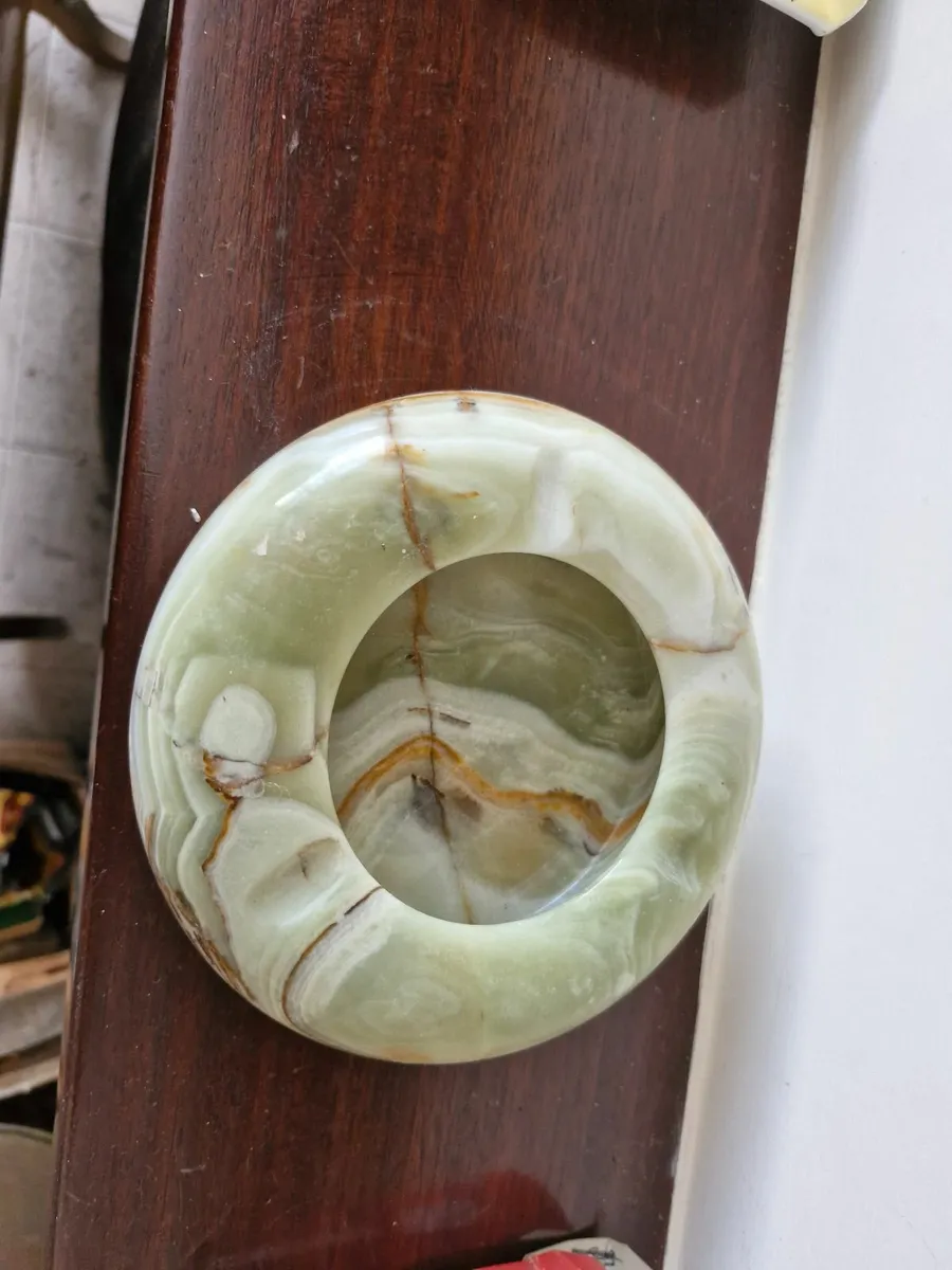 Miscellaneous items - Image 2