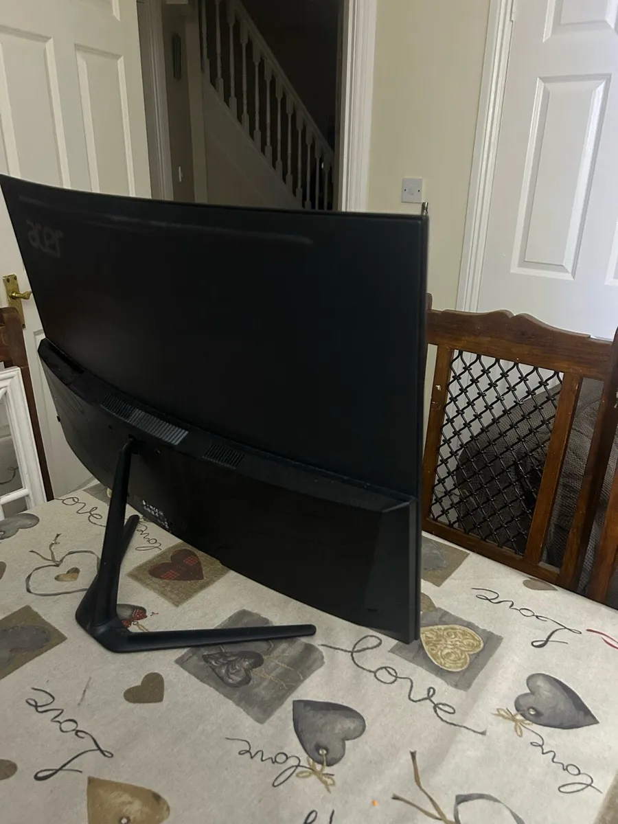 Gaming monitor - Image 1