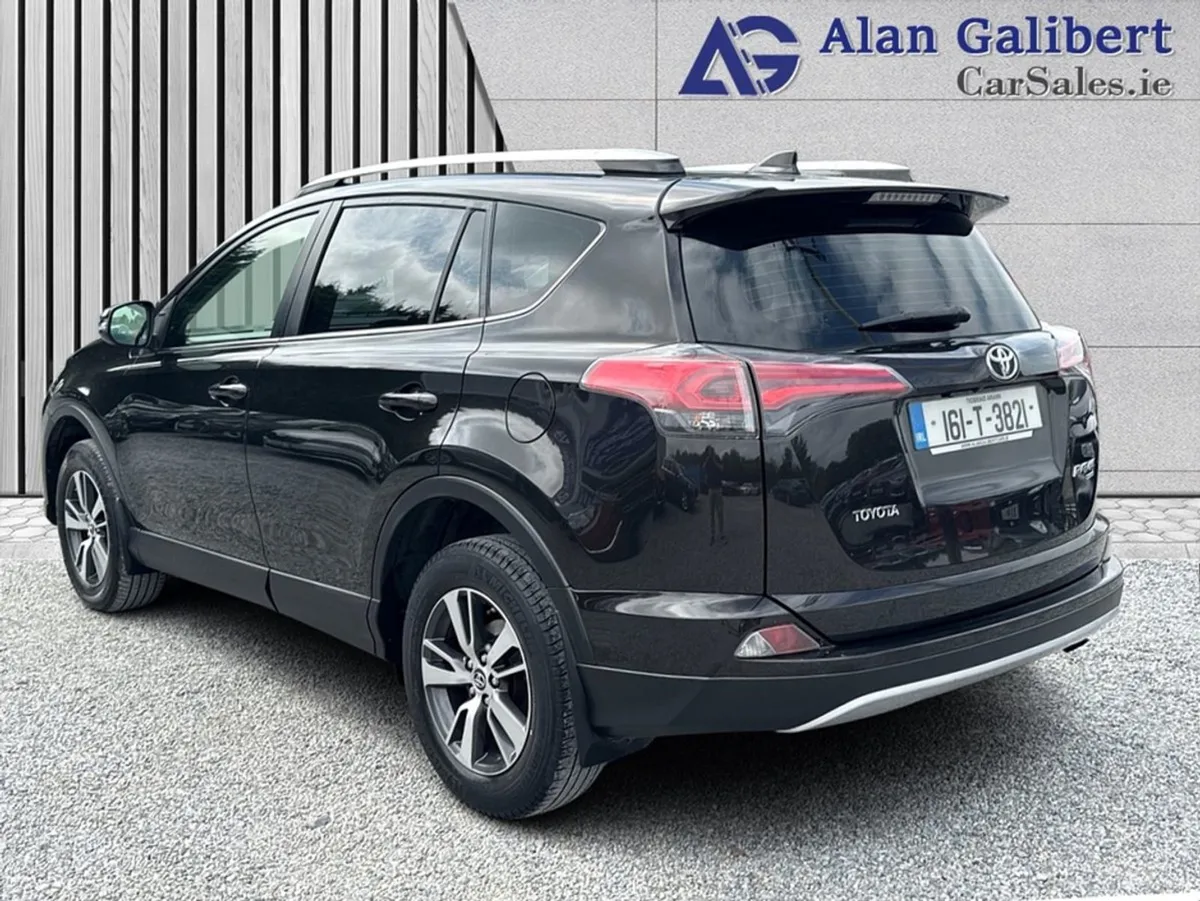 Toyota Rav4 Rav4 2.0 D-4d Luna - Image 2