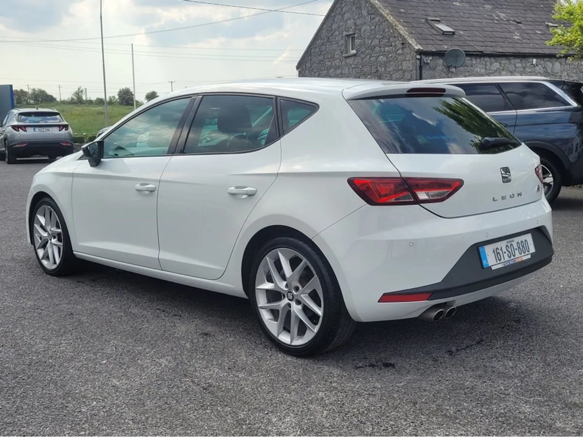 SEAT Leon 5DR 2.0 TDI 150HP FR - Image 4
