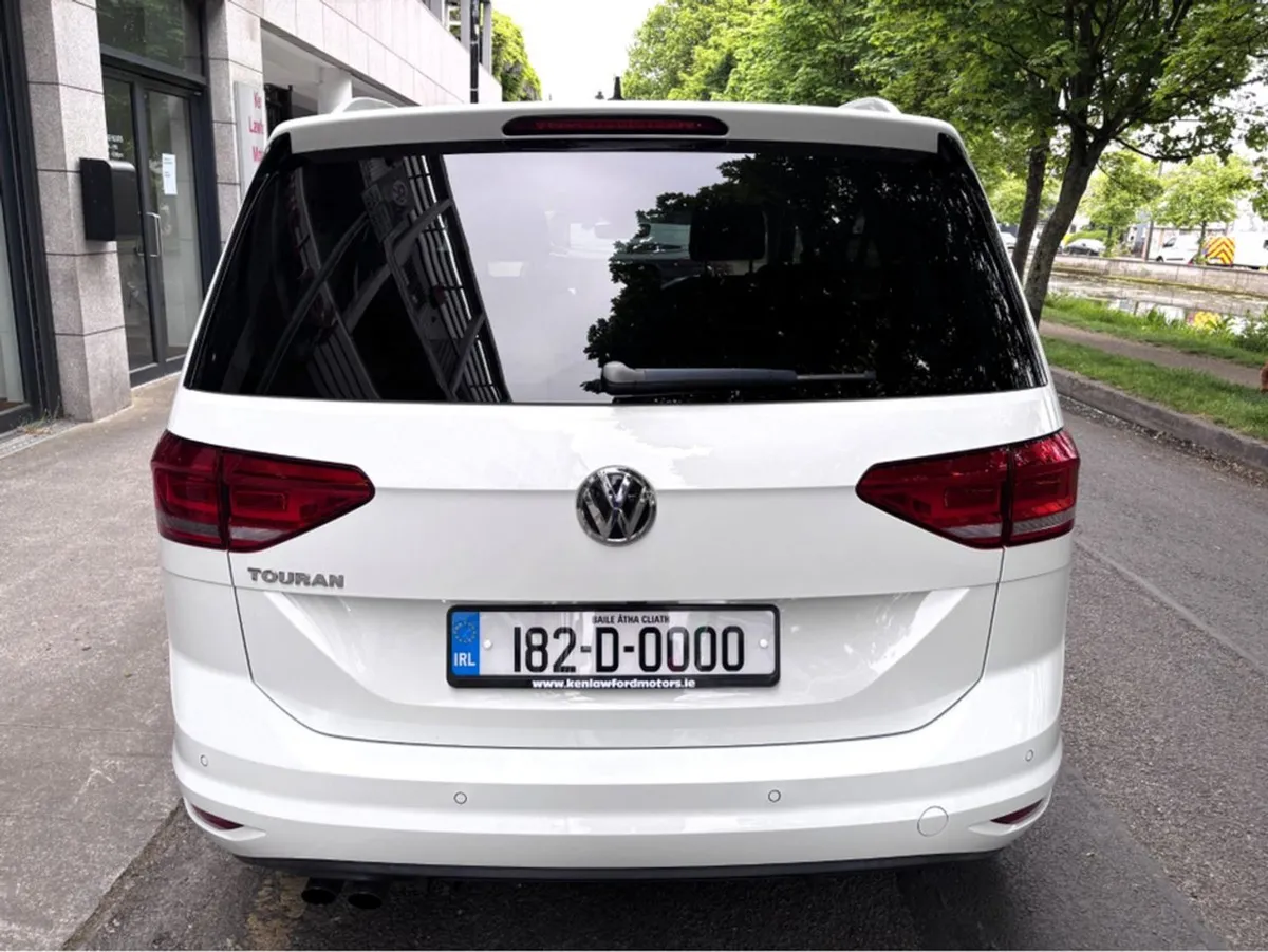 Volkswagen Touran 1.4tsi Auto Highline 7 Seat - Image 4