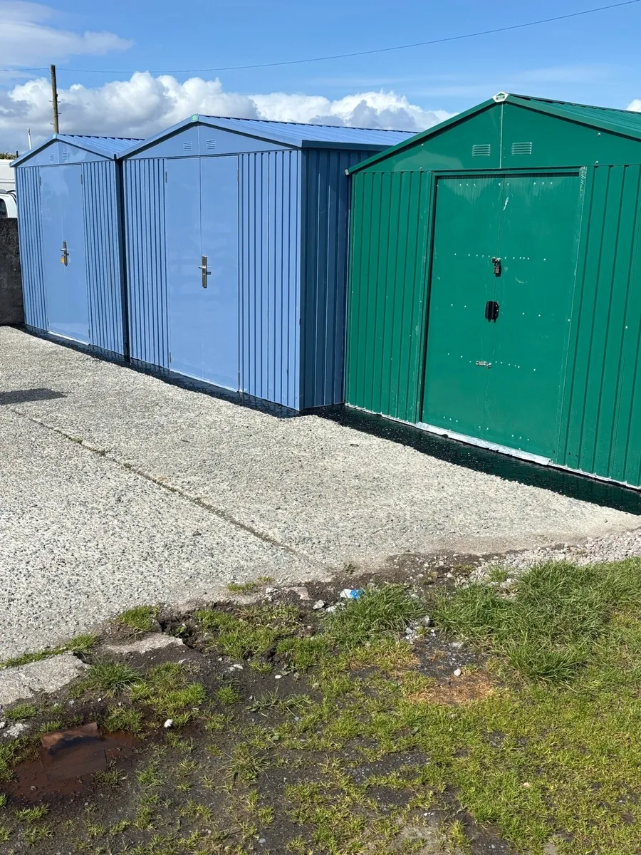Self storage units - Image 1