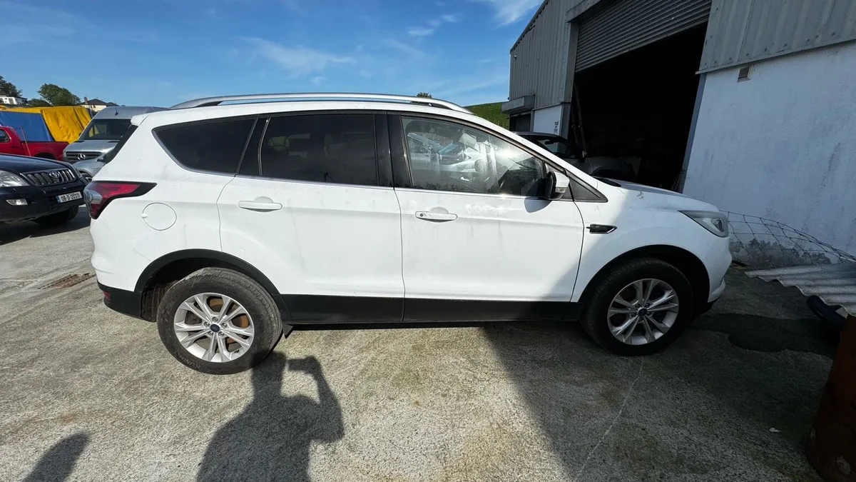 Ford Kuga Titanium 2018 1.5 Diesel Auto - Image 3