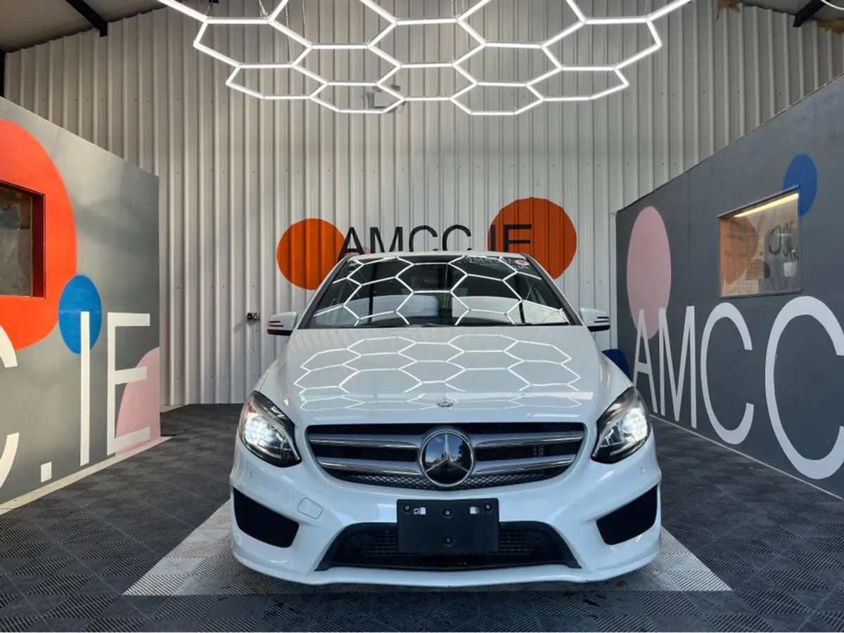 Mercedes-Benz B-Class 1.6 Petrol / 68k KMs / Heat - Image 3