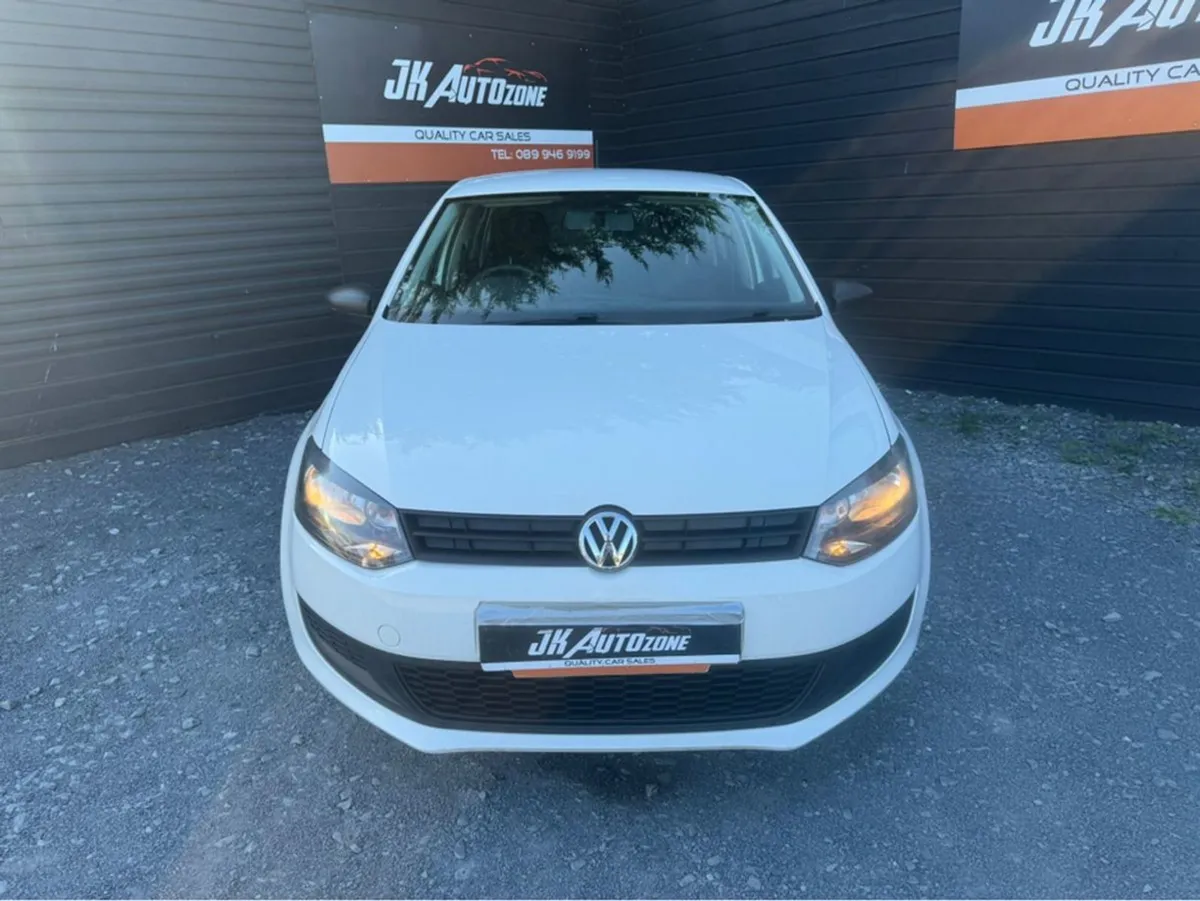 Volkswagen Polo 1.2 TSI 5DR - Image 2
