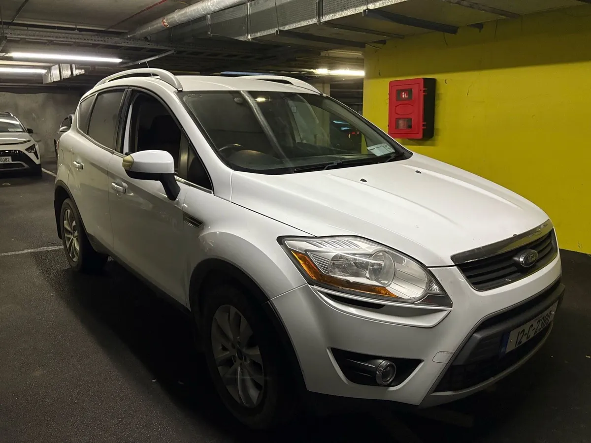 Car - Image 3
