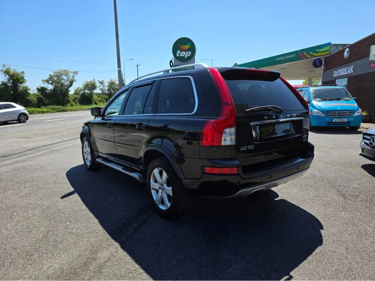 Volvo XC90 D5 AWD SE GT 5DR Auto - Image 1