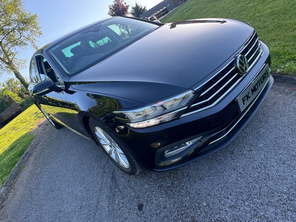 Volkswagen Passat 2020 business auto - Image 4