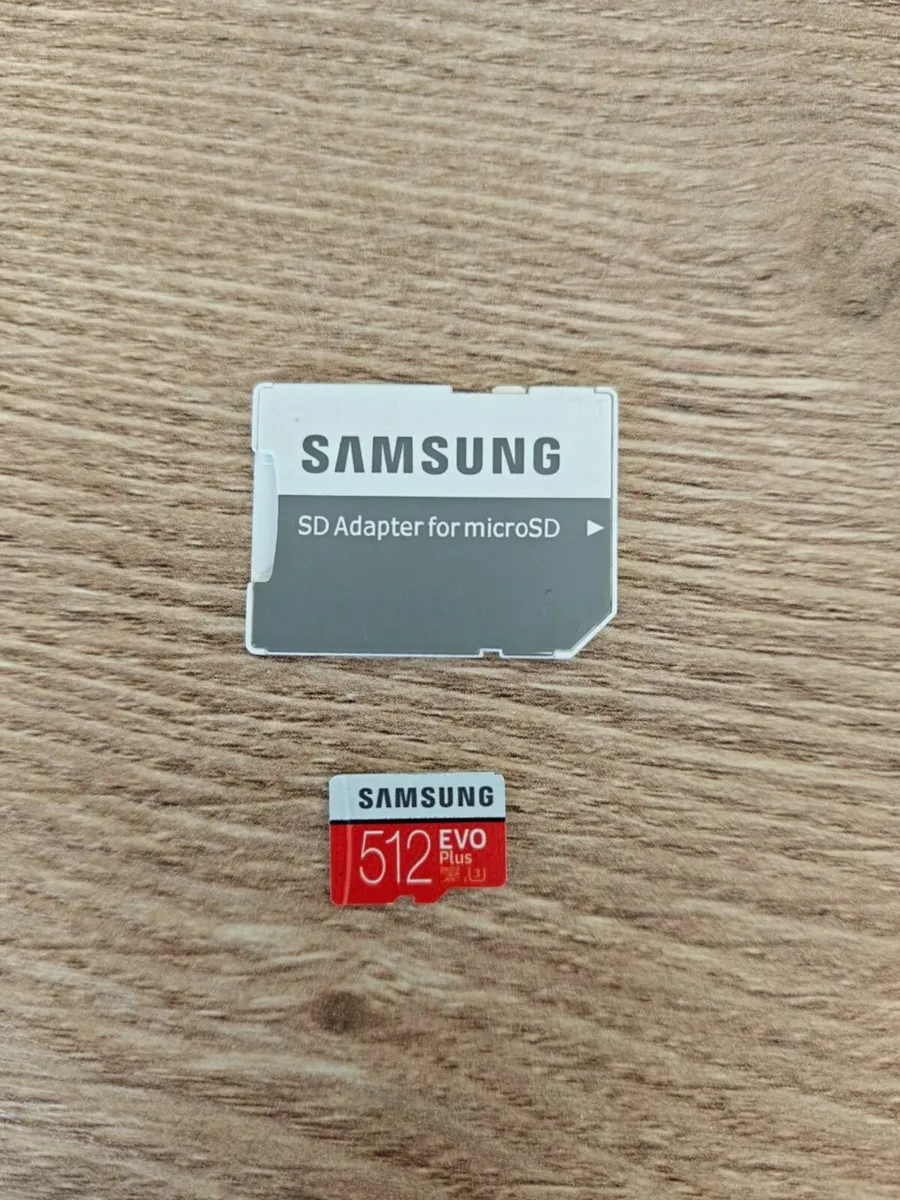 Samsung 512 GB Micro SD Card - Image 1