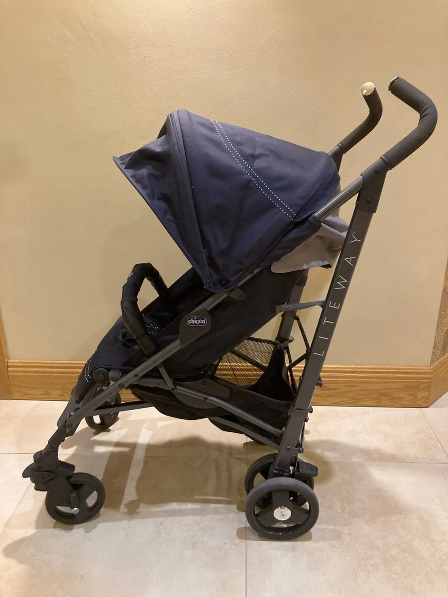 Chicco Liteway stroller - Image 2