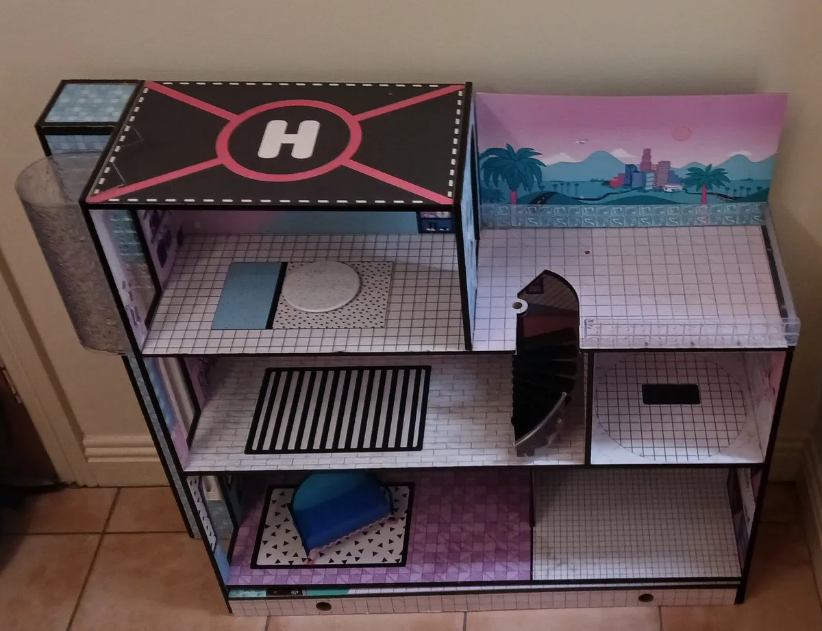 LOL dolls house - Image 2