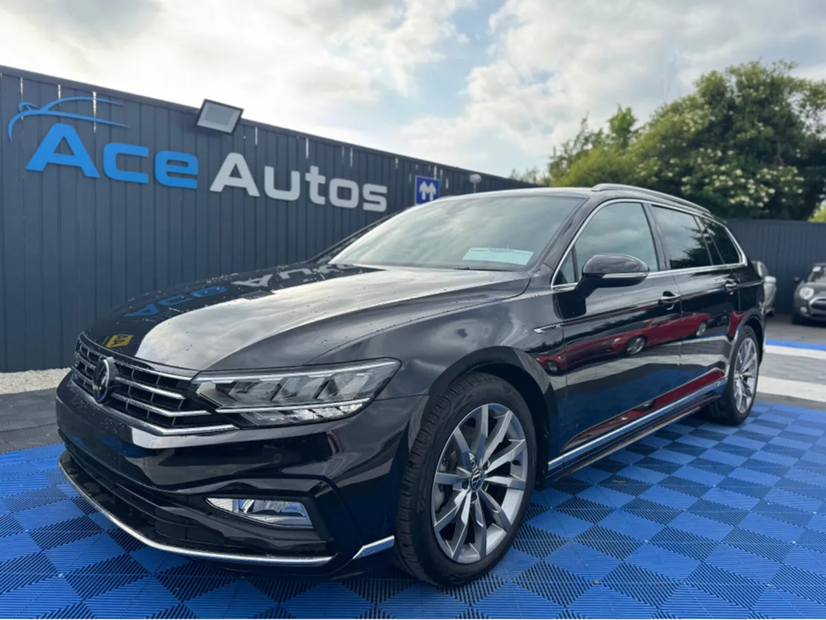 Volkswagen Passat R-LINE - 2.0L DIESEL - AUTO - 12 - Image 3