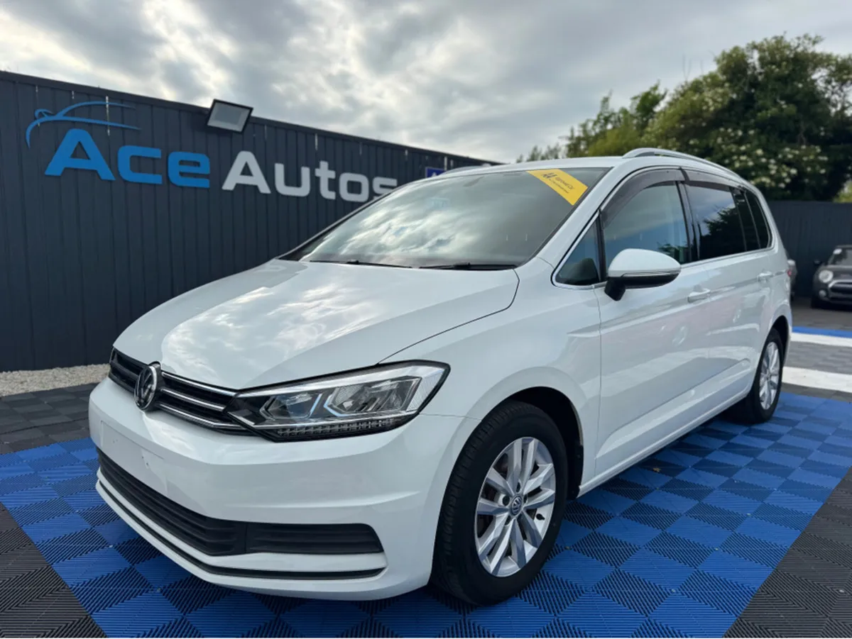 Volkswagen Touran CL - 2.0L DIESEL - AUTO - 7 SEAT - Image 2