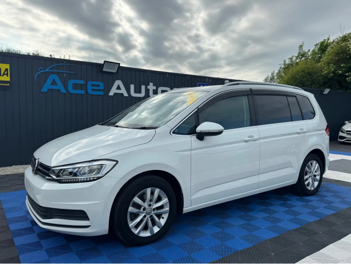 Volkswagen Touran CL - 2.0L DIESEL - AUTO - 7 SEAT - Image 3