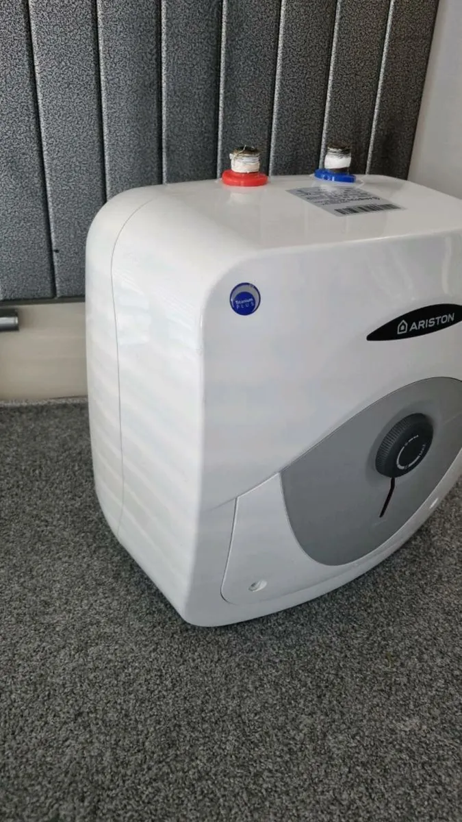 Ariston Under Sink Water Heater - Image 3