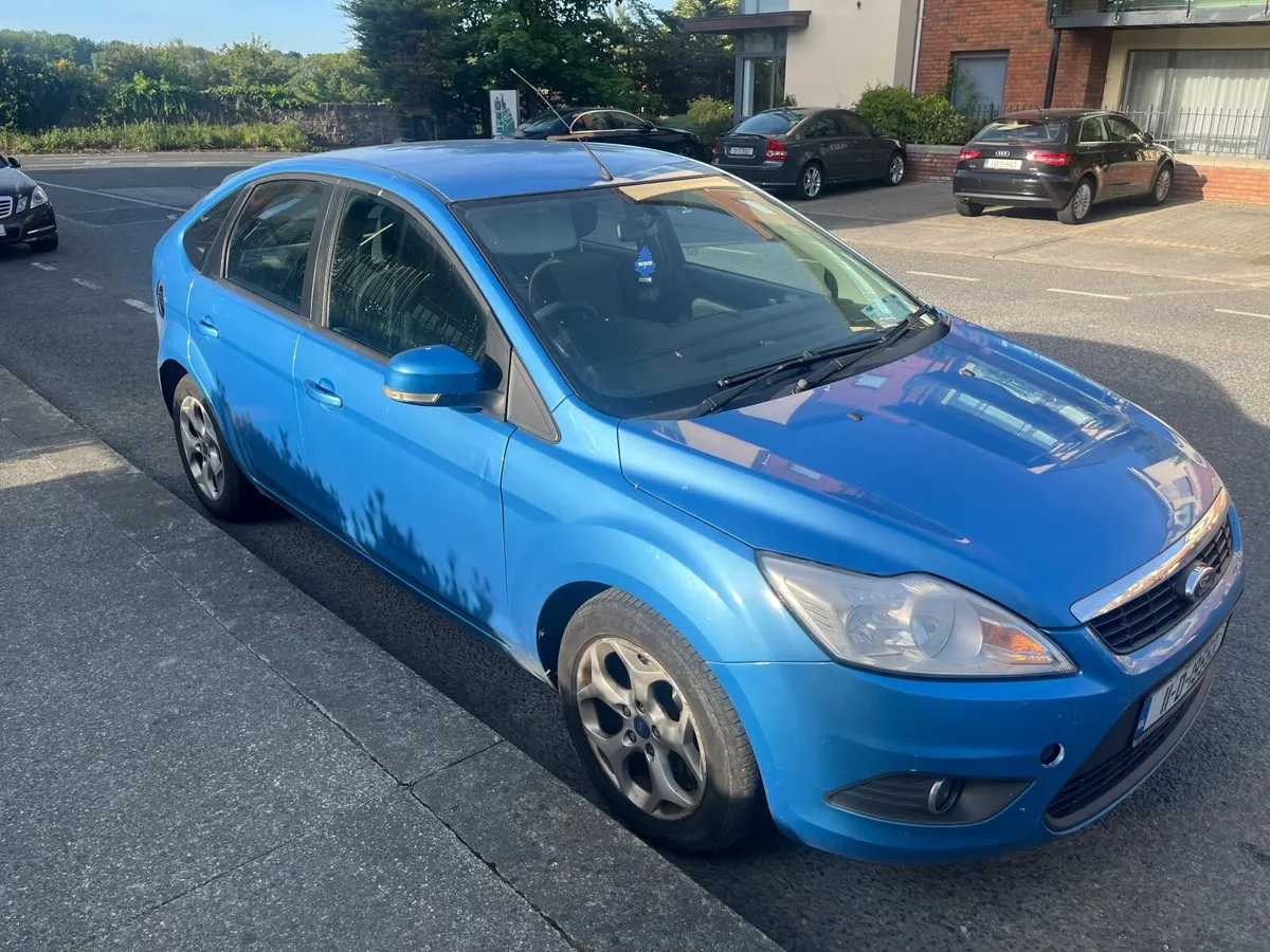 Ford Focus 2011 - Image 3