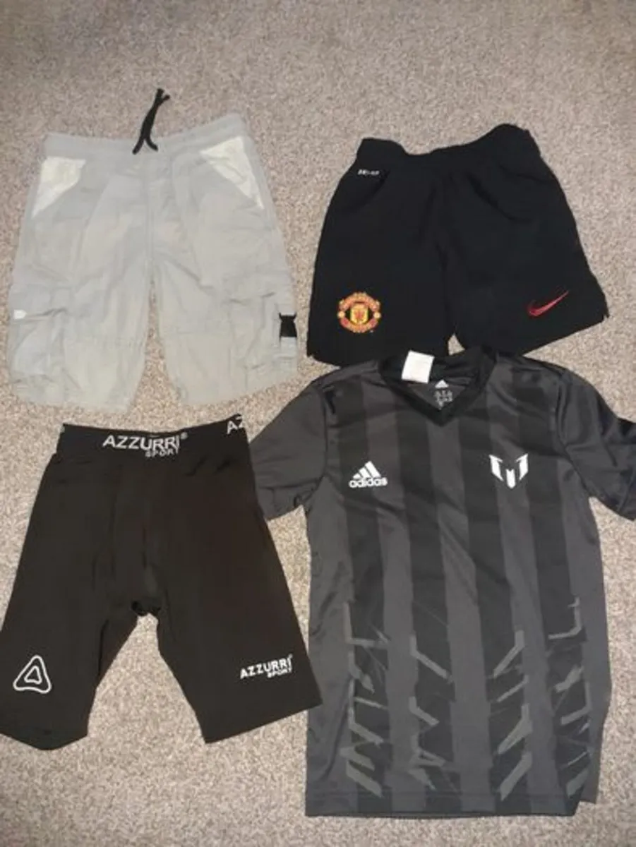 Boys clothes bundle 9-11y - Image 4