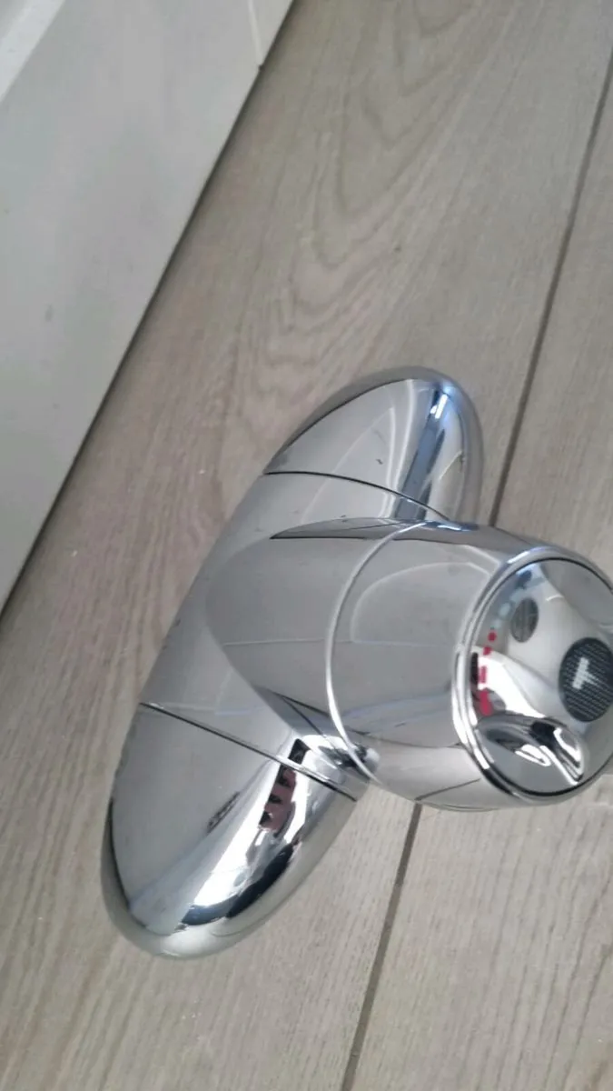 Chrome Thermostatic Shower Valve - Image 3