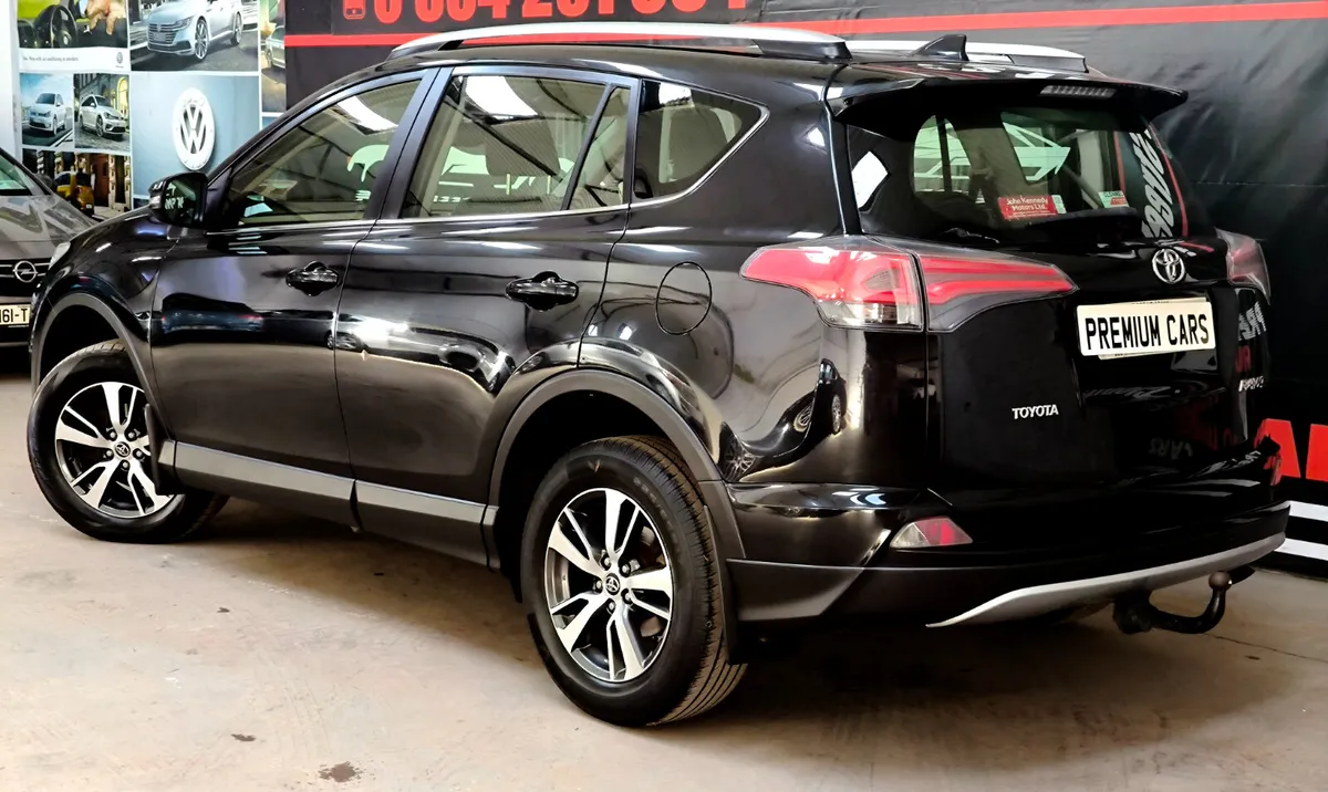 TOYOTA RAV4 2016 LUNA SPORT - Image 3
