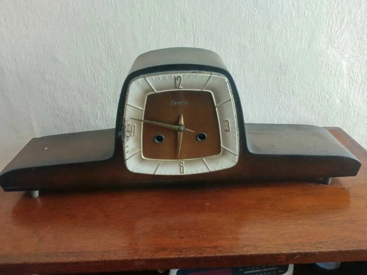 Vintage German HERMLE Mantel Clock - Image 1
