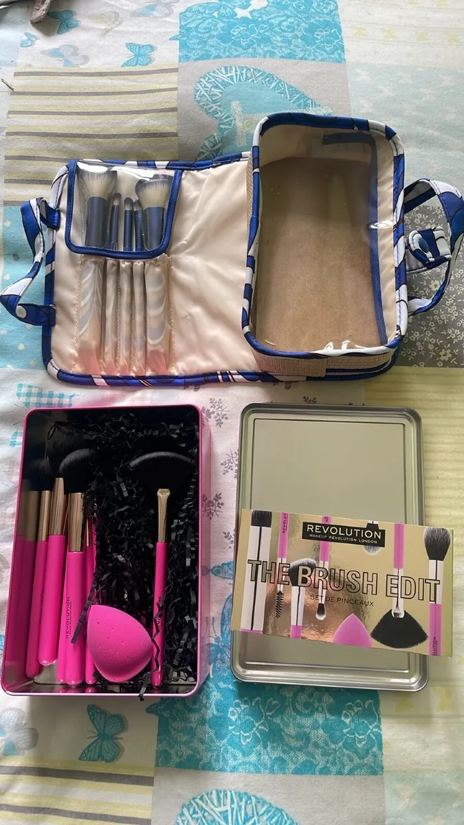 New makeup brushes