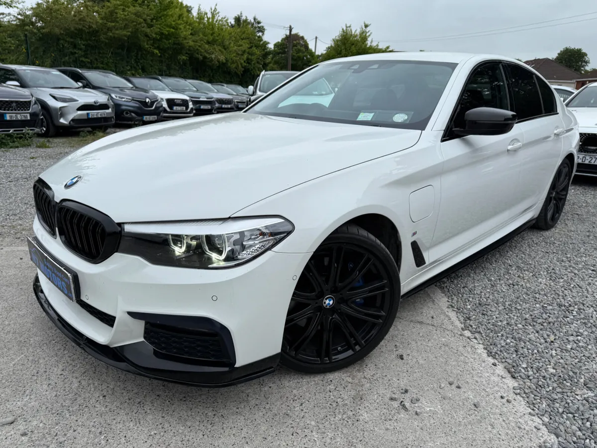 2020 BMW 5 Series  2.0 E G30 M SPORT AUTO - Image 2