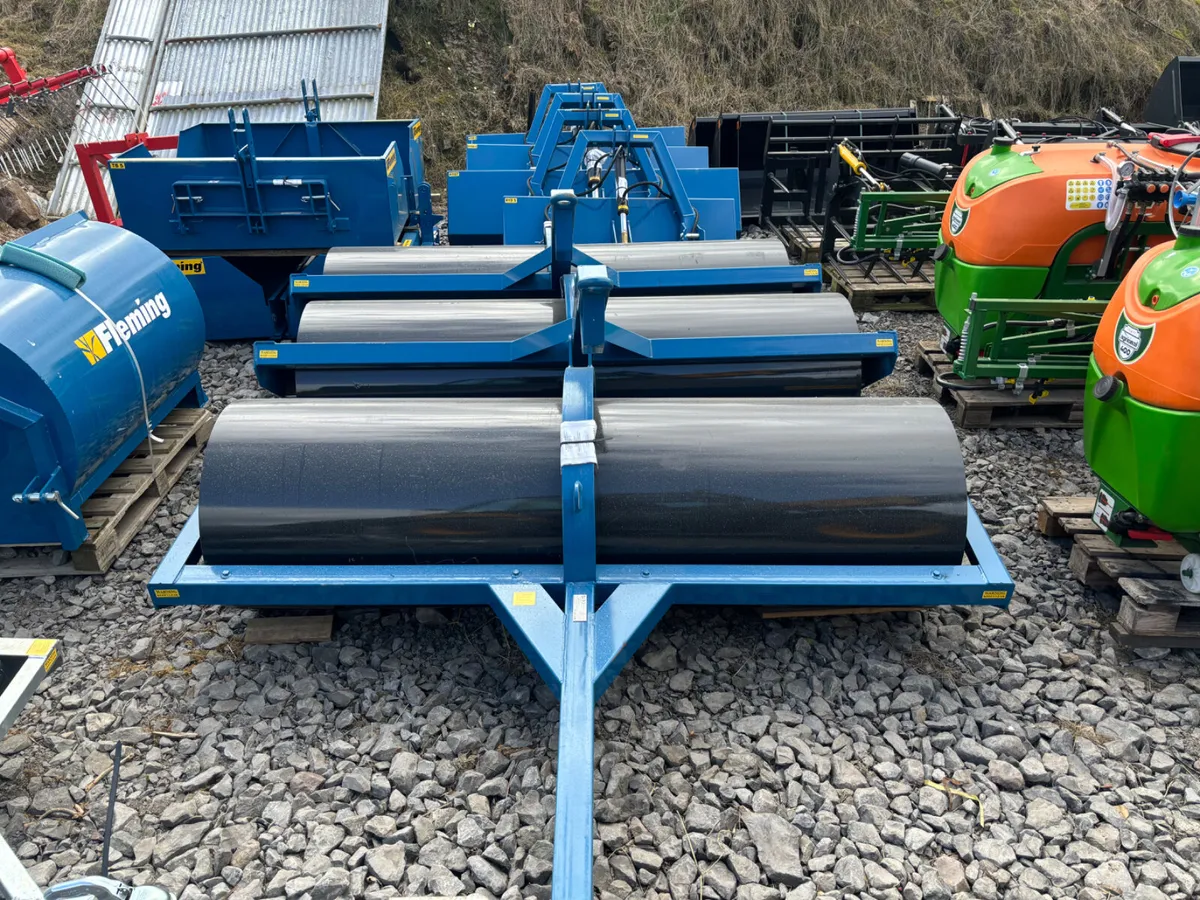 Tractors - Image 4