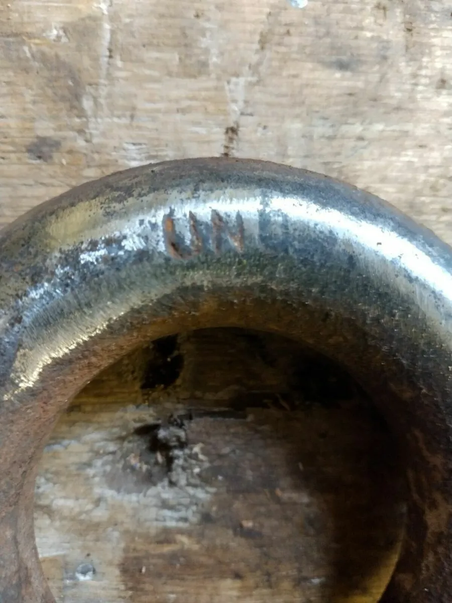 Vintage Heavy duty lifting eye Bolt - Image 2