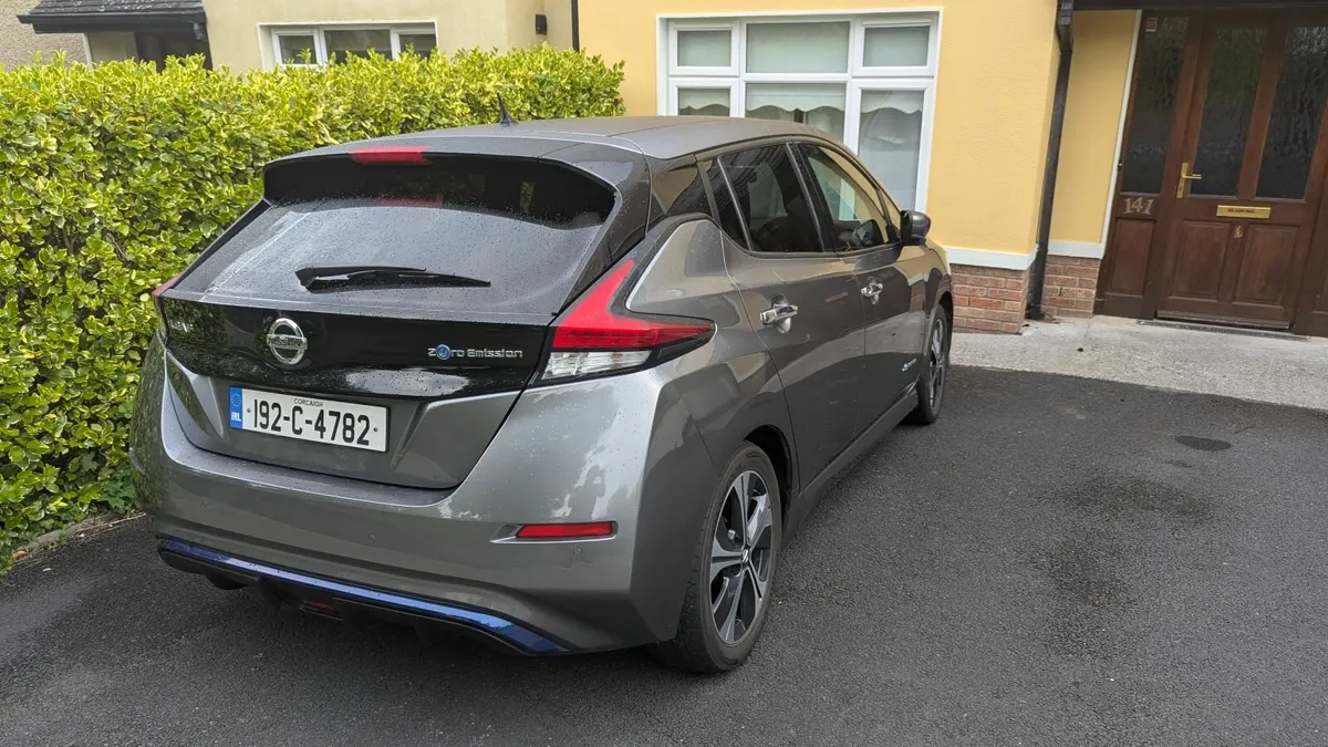Nissan Leaf SVE 40Kwh Top Spec Very Low Mileage - Image 4