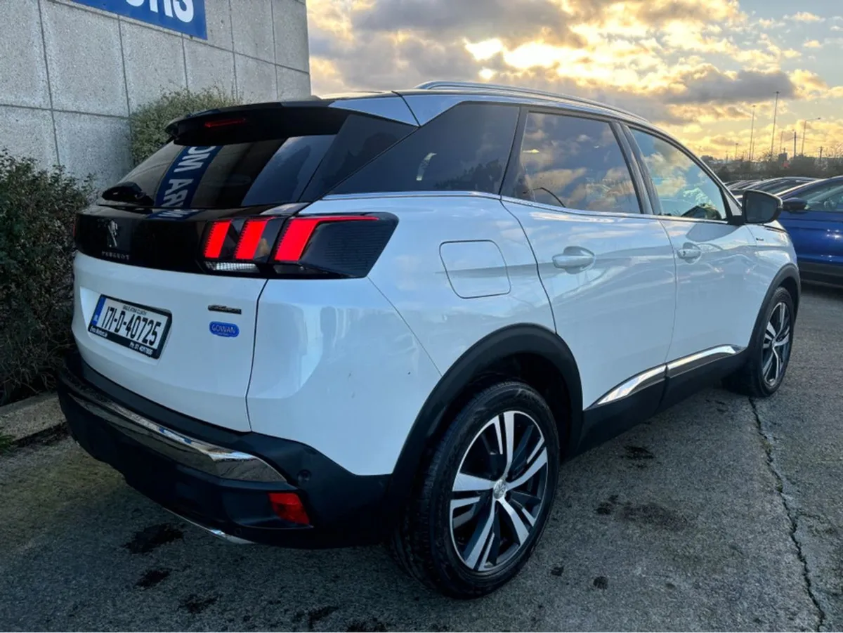 Peugeot 3008 GT Line 1.2 Petrol //high Spec//pano - Image 4