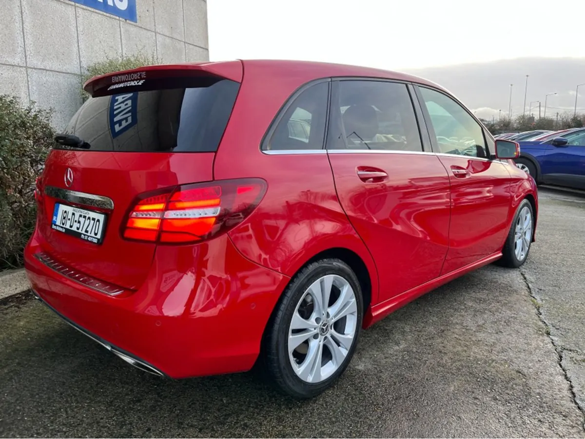 Mercedes-Benz B-Class Automatic 1.6 Petrol //high - Image 4
