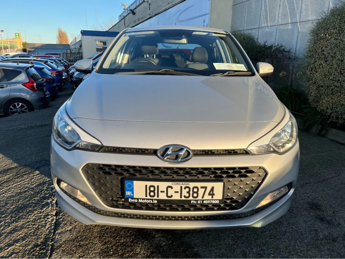 Hyundai i20 SE Delux 1.2 Petrol //spring Sale  1 - Image 3