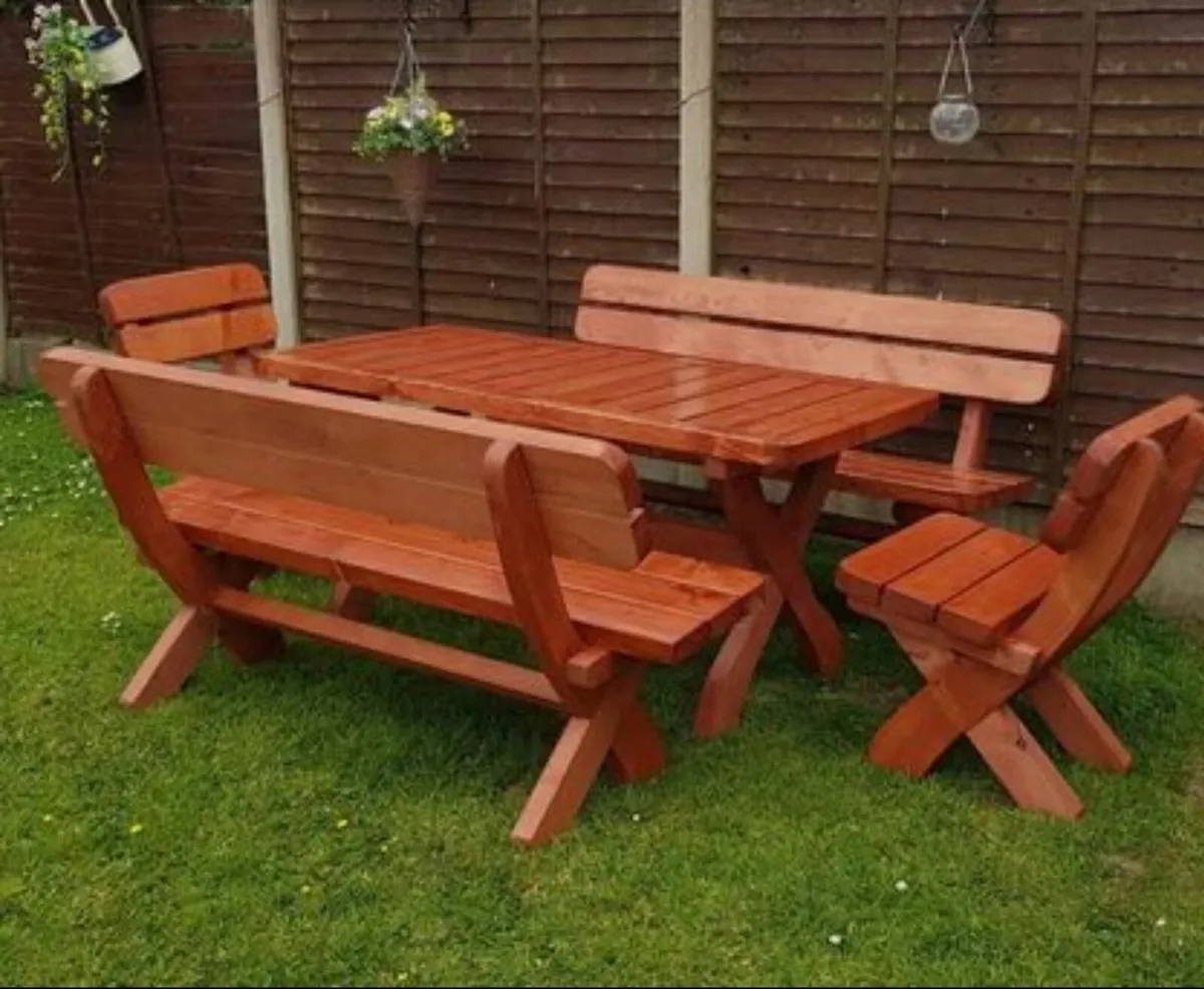 Garden furniture - Image 1