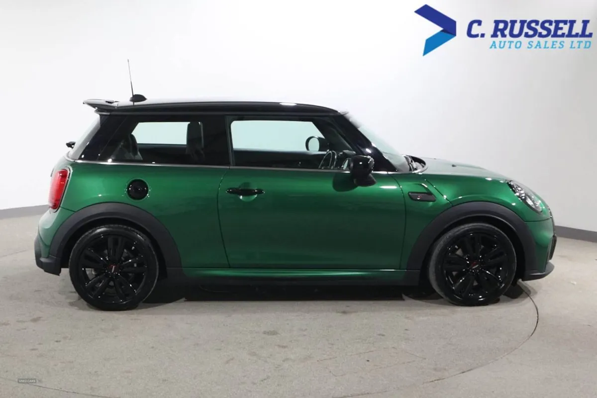 MINI HATCH 2.0 Litre Petrol - Image 4